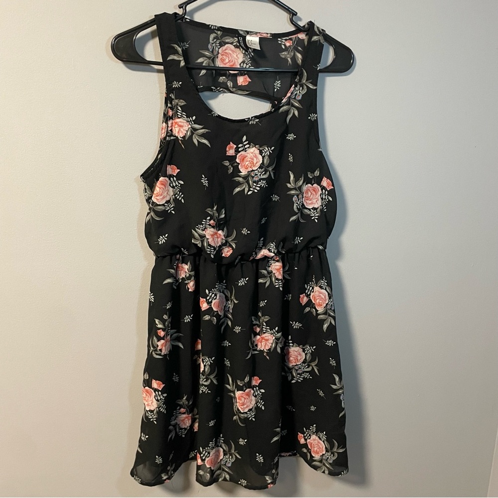 H&M Divided Floral Sleeveless Chiffon Dress Size 8 Fit and Flare Semi Sheer Cute